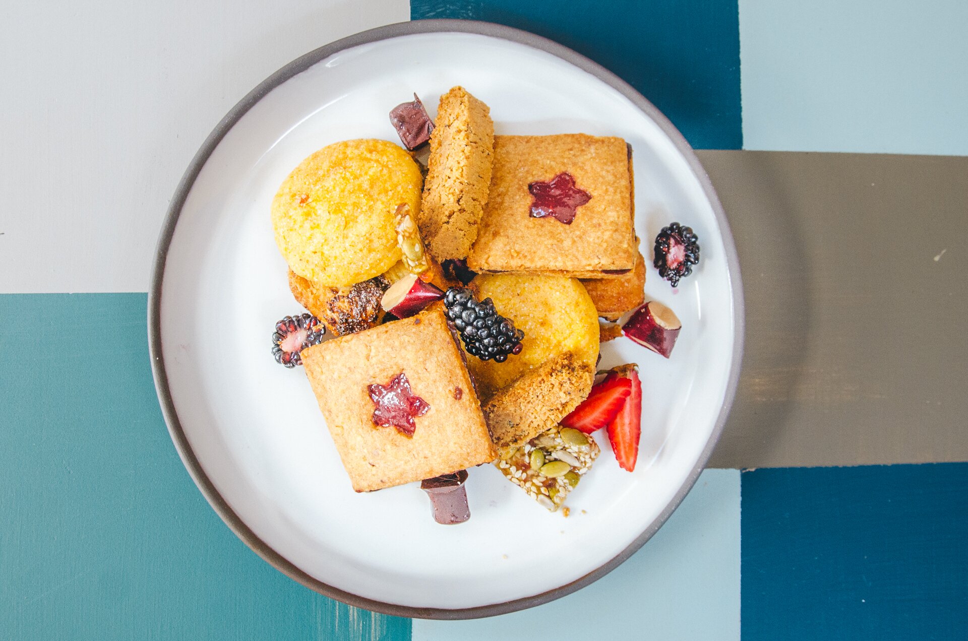 Cookies plate